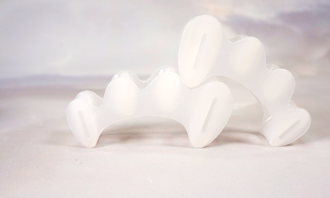 silicone toe spacers 