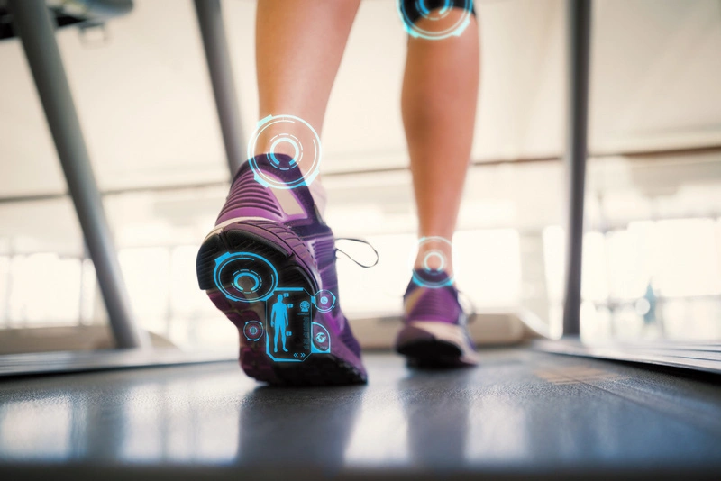 foot movements when walking